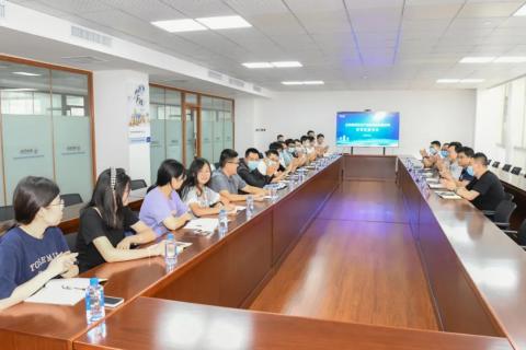 加強人才梯隊建設｜裕龍發展公司組織召開第一期管培生座談會活動}